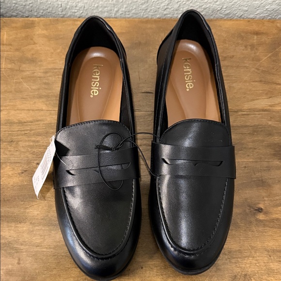 Kensie Black Penny Loafers size 10 NEW - Picture 2 of 7